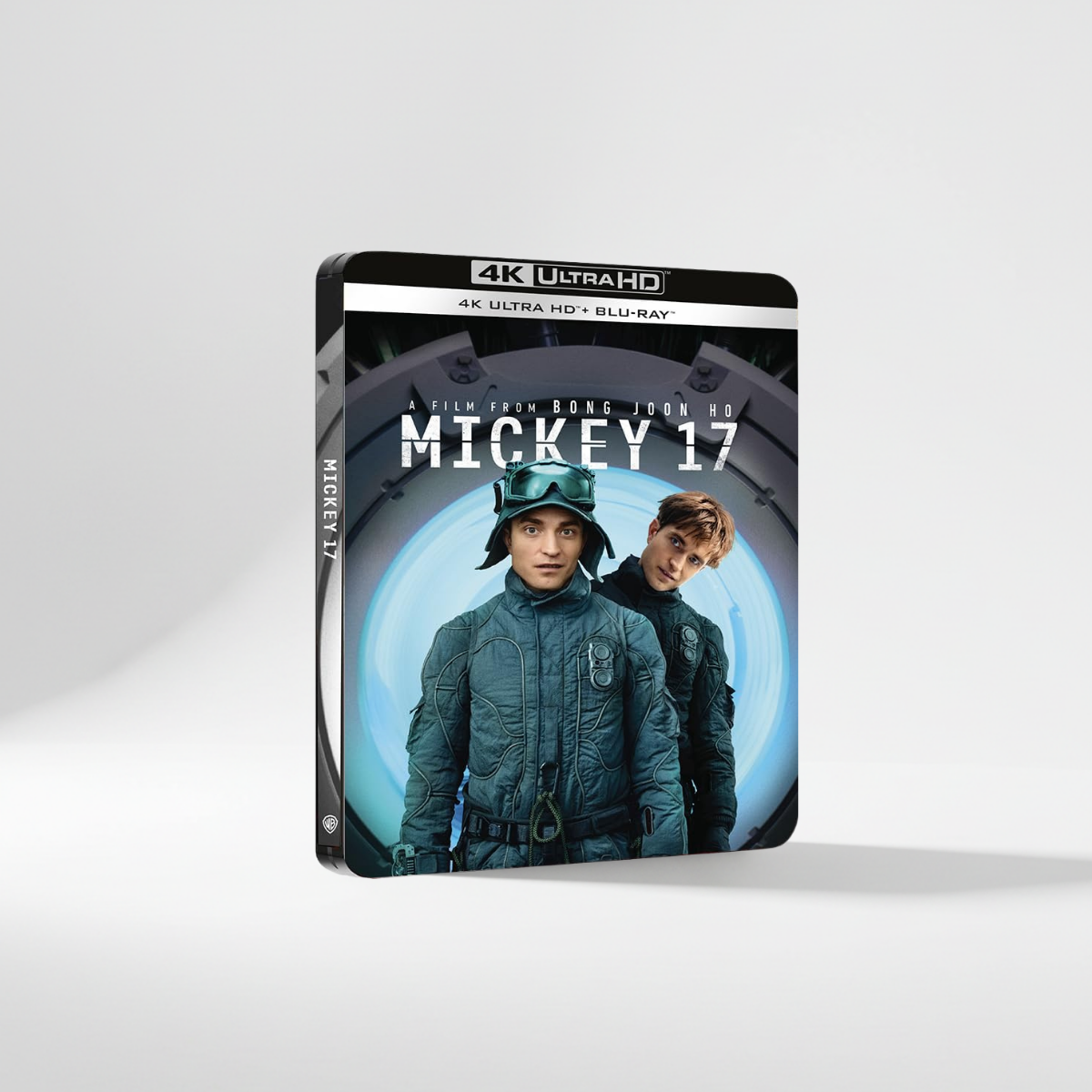 Mickey 17 Steelbook 1